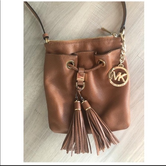 Michael Kors Handbags - Mk crossbody